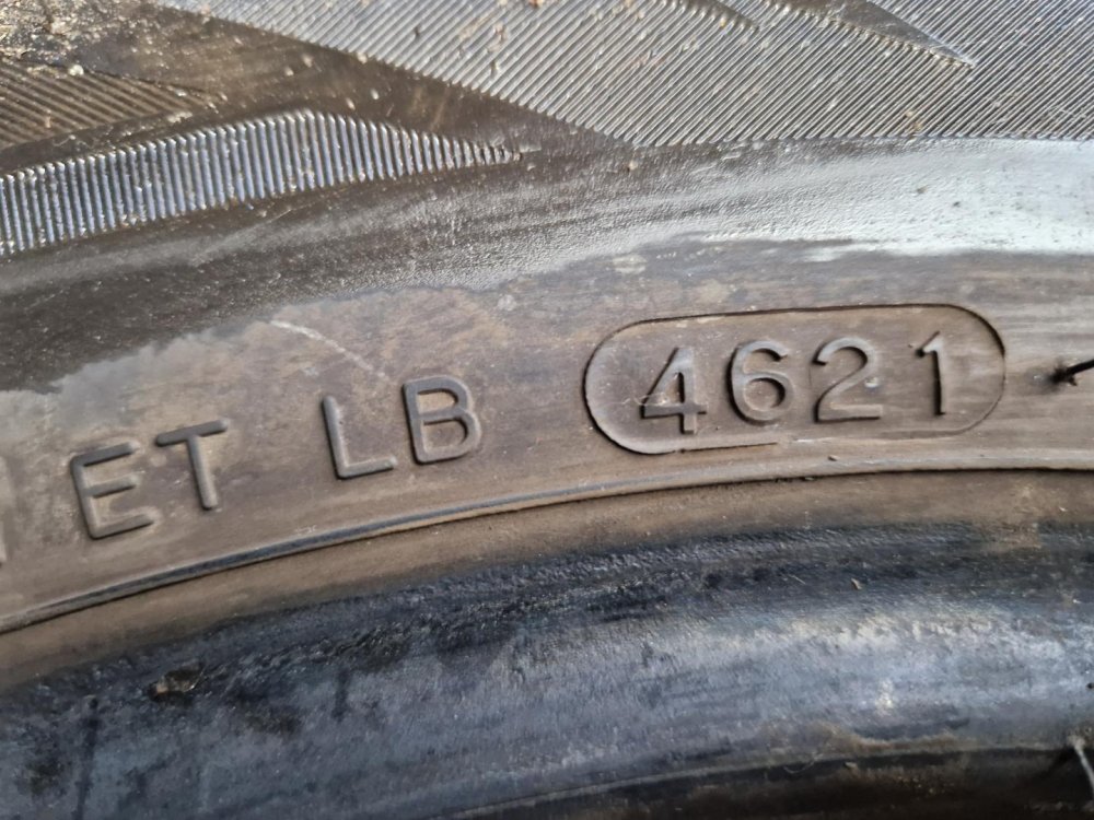 2 KS ZIMNÍ PNEUMATIKA LAUFENN FIT + 195/65 R15 91T - 20522