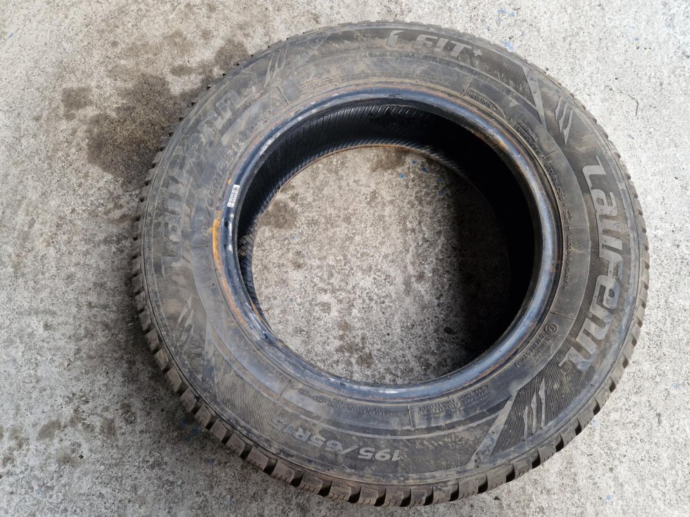 2 KS ZIMNÍ PNEUMATIKA LAUFENN FIT + 195/65 R15 91T - 20737 2 KS ZIMNÍ PNEUMATIKA LAUFENN FIT + 195/65 R15 91T - 20737