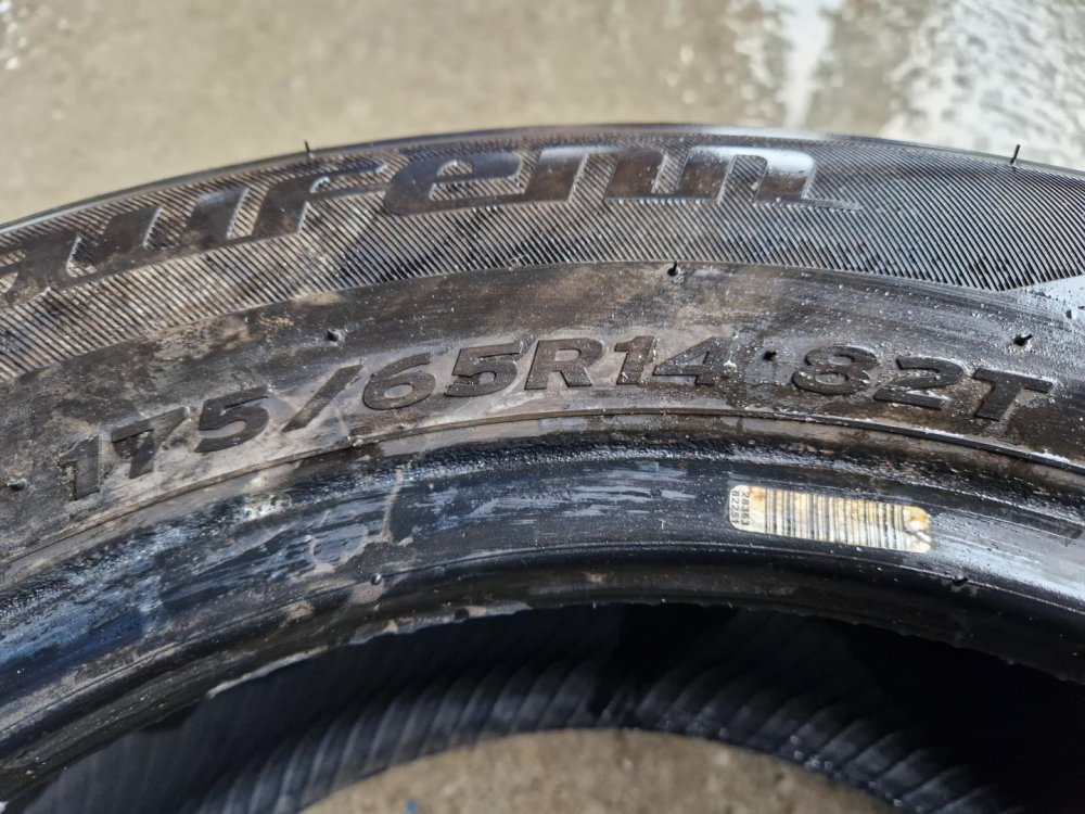 2 KS ZIMNÍ PNEUMATIKA LAUFENN G FIT 4S 175/65 R14 82T - 20307