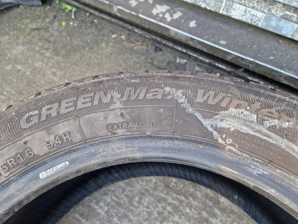 2 KS ZIMNÍ PNEUMATIKA LINGLONG GREEN MAX WINTER HP 205/55 R16 94H - 20383