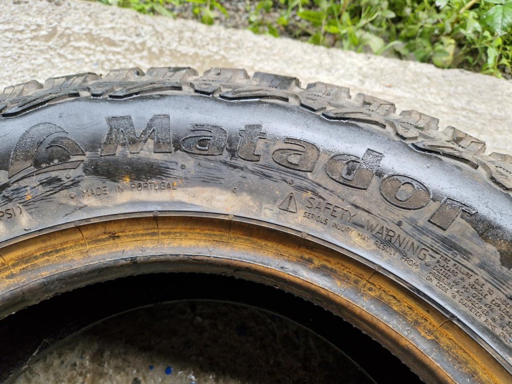 2 KS CELOROČNÍ PNEUMATIKA MATADOR IZZARDA A/T2 - 205/80 R16 104T - 20295