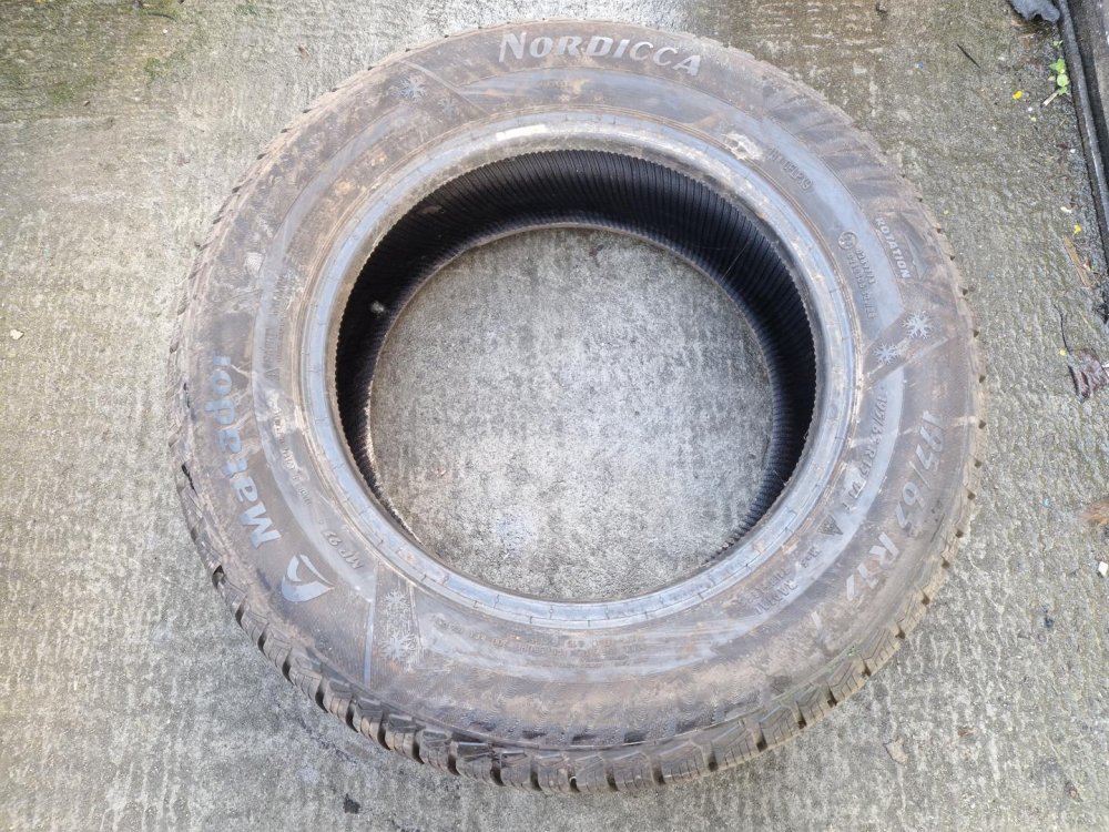 2 KS ZIMNÍ PNEUMATIKA MATADOR NORDICA 195/65 R15 91T - 20282
