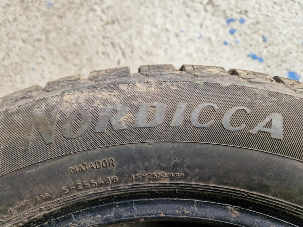 2 KS ZIMNÍ PNEUMATIKA MATADOR NORDICCA 185/60 R14 82T - 21061 2 KS ZIMNÍ PNEUMATIKA MATADOR NORDICCA 185/60 R14 82T - 21061