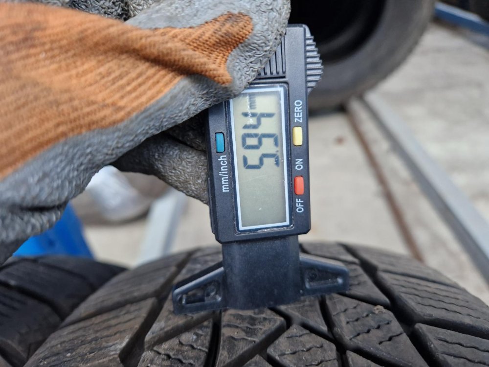 2 KS ZIMNÍ PNEUMATIKA MATADOR NORDICCA 195/60 R15 88H - 21067