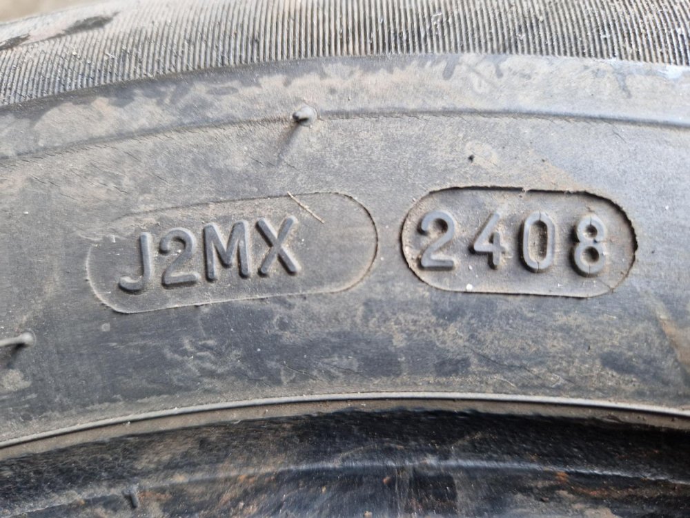 2 KS ZIMNÍ PNEUMATIKA MICHELIN ALPIN 3 - 175/70 R13 82T - 20332
