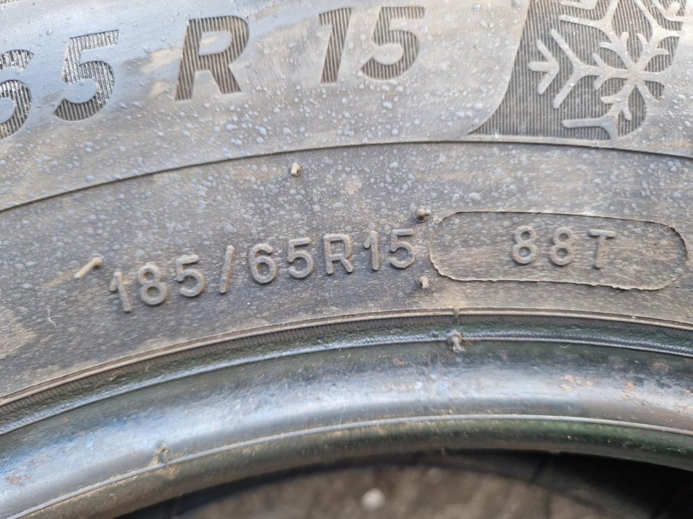 2 KS ZIMNÍ PNEUMATIKA MICHELIN ALPIN 6 185/65 R15 88T - 20281