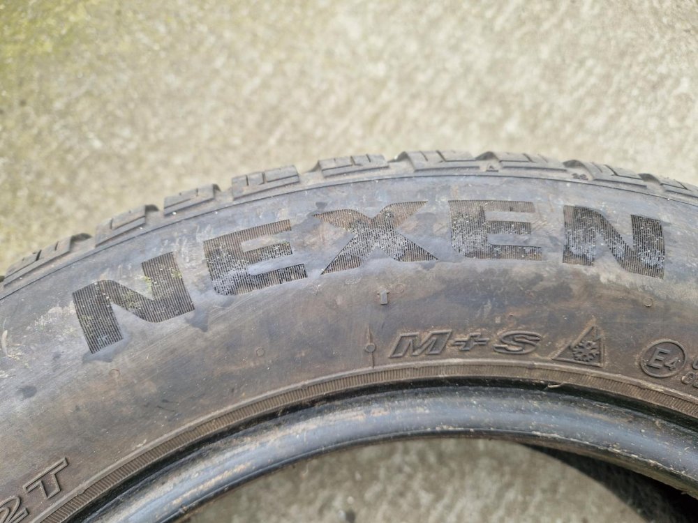 2 KS ZIMNÍ PNEUMATIKA NEXEN WINGUARD SNOW G3 - 185/60 R14 82T - 20557