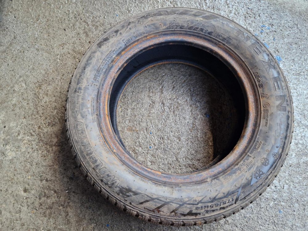 2 KS ZIMNÍ PNEUMATIKA NEXEN WINGUARD SNOW G3 WH2 - 175/65 R14 82T - 20331