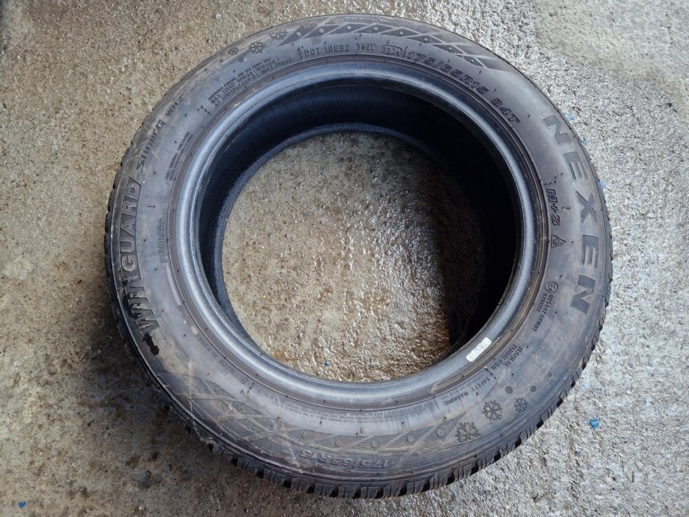 2 KS ZIMNÍ PNEUMATIKA NEXEN WINGUARD SNOW WH2 - 175/65 R15 84T - 20327