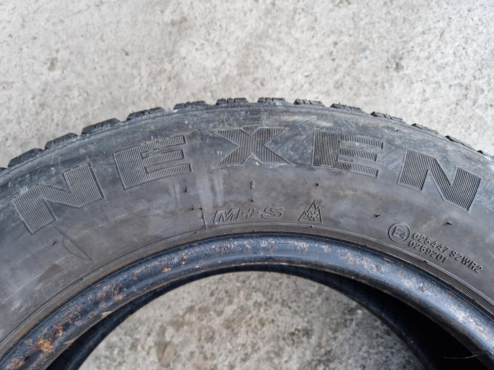 2 KS ZIMNÍ PNEUMATIKA NEXEN WINGUARD SNOW WH2 - 195/65 R15 91T - 21065