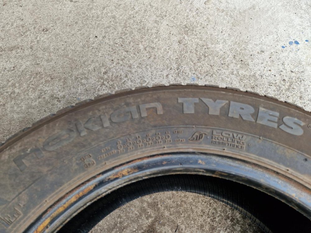 2 KS ZIMNÍ PNEUMATIKA NOKIAN TYRES SNOWPROOF 2 - 195/65 R15 91T - 20739