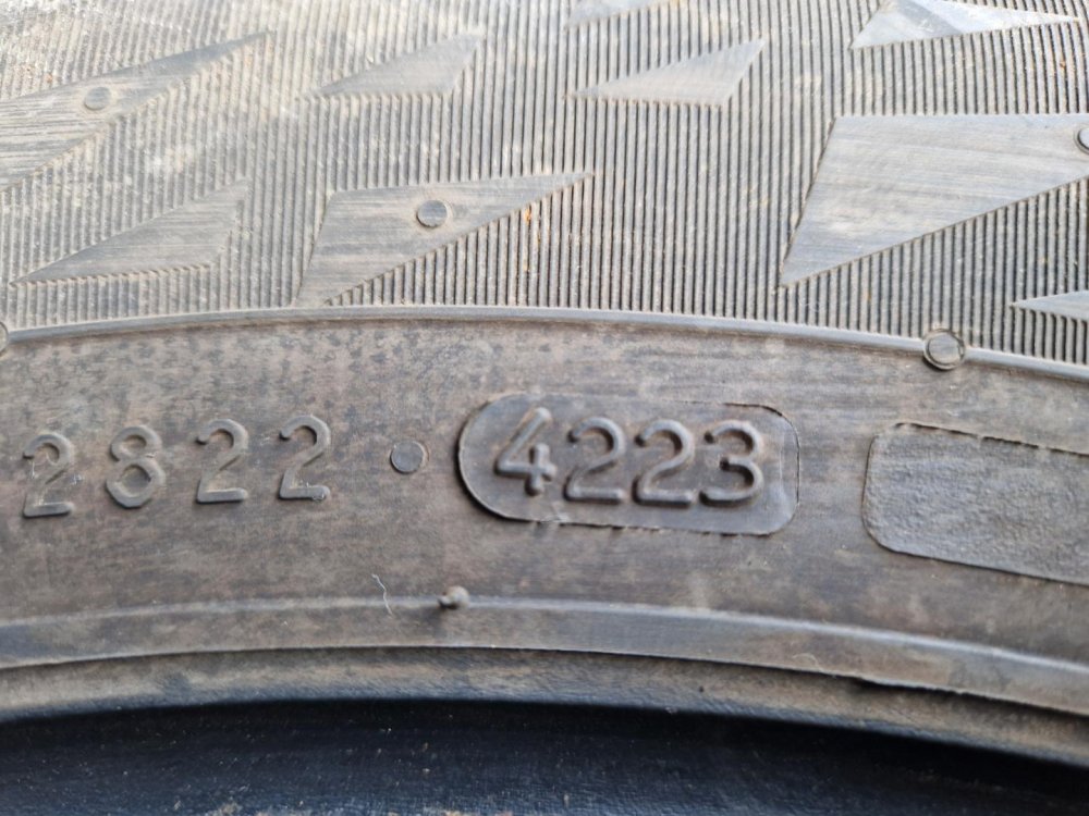 2 KS ZIMNÍ PNEUMATIKA NOKIAN TYRES SNOWPROOF 2 - 195/65 R15 91T - 20739