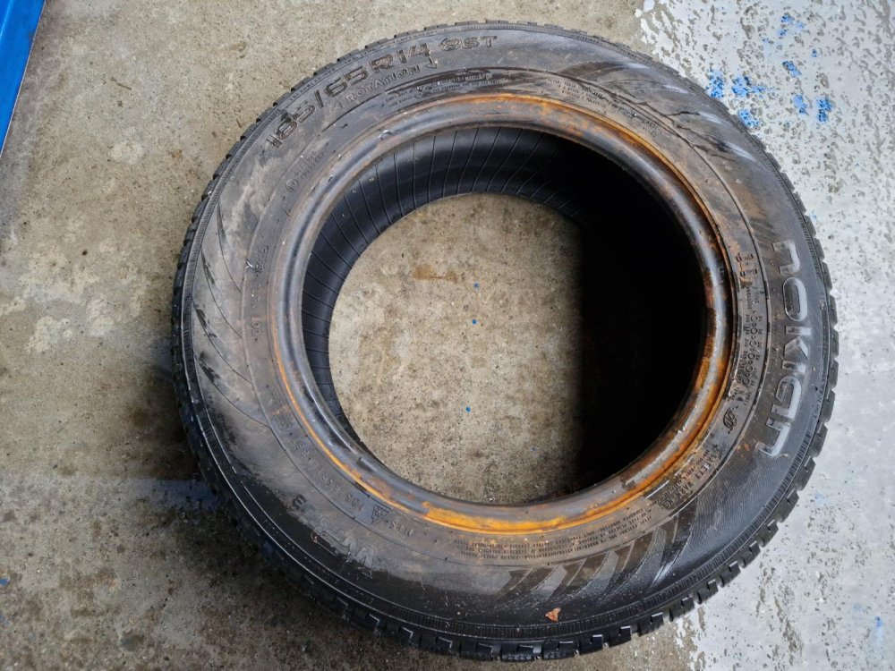 2 KS ZIMNÍ PNEUMATIKA NOKIAN WR D3 - 185/65 R14 86T - 20305