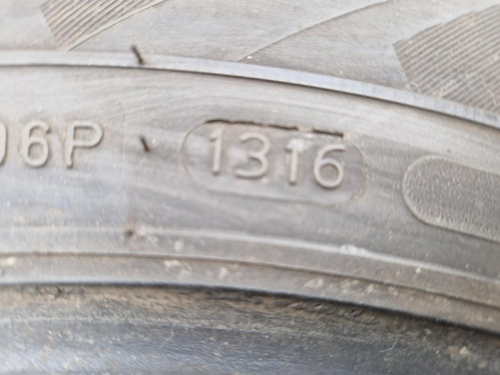 2 KS ZIMNÍ PNEUMATIKA NOKIAN WR D3 -195/65 R15 91T - 20378