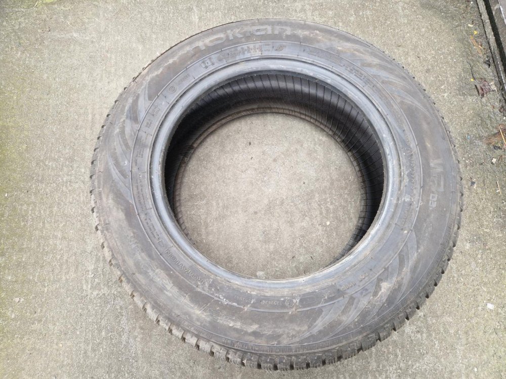 2 KS ZIMNÍ PNEUMATIKA NOKIAN WR D3 -195/65 R15 91T - 20378