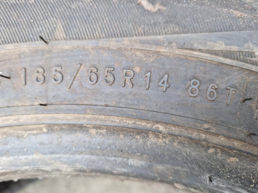 2 KS ZIMNÍ PNEUMATIKA NOKIAN WR D4 -185/65 R14 86T - 20566