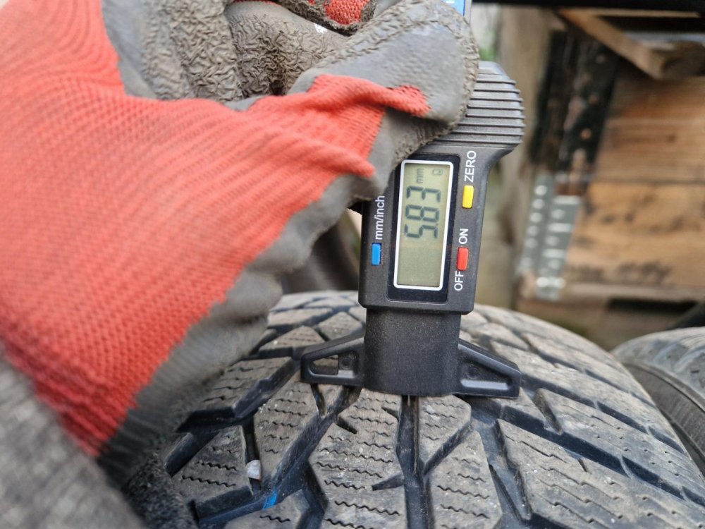 2 KS ZIMNÍ PNEUMATIKA NOKIAN WR D4 -195/65 R15 91T - 20380