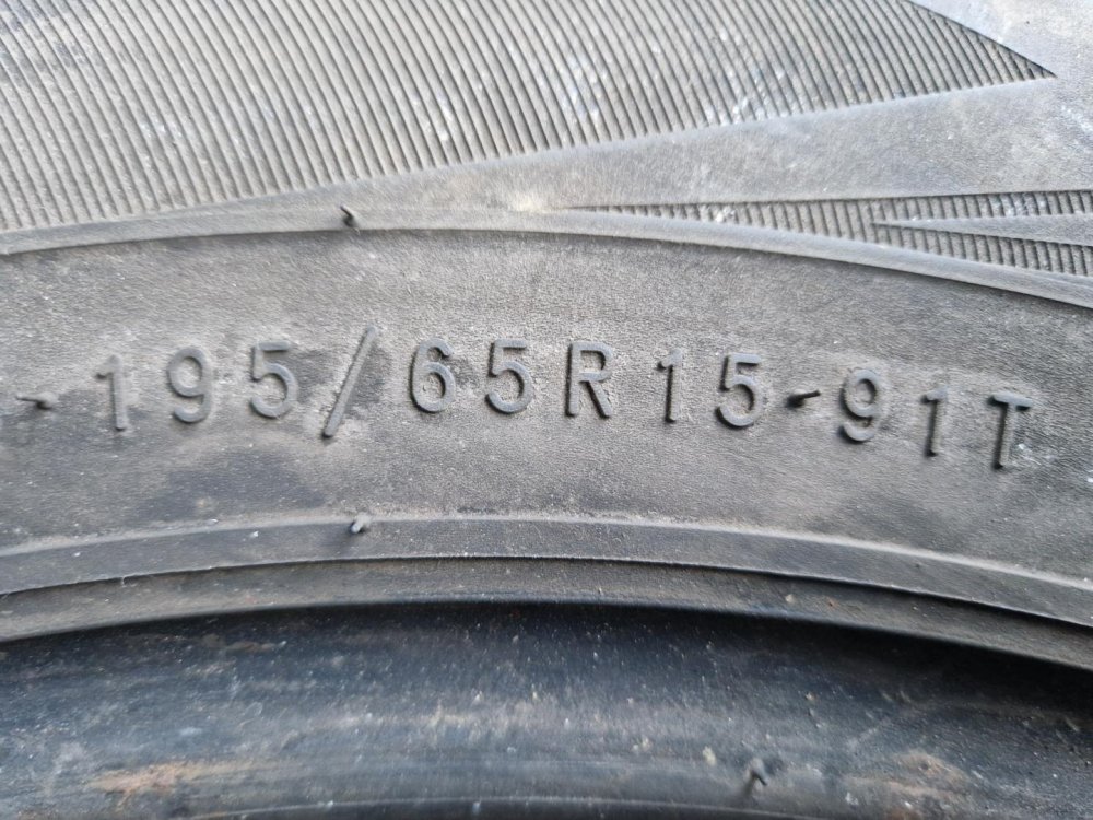 2 KS ZIMNÍ PNEUMATIKA NOKIAN WR D4 -195/65 R15 91T - 21158 2 KS ZIMNÍ PNEUMATIKA NOKIAN WR D4 -195/65 R15 91T - 21158