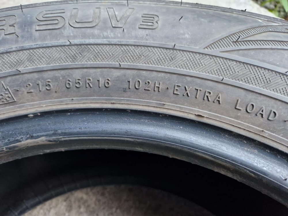 2 KS ZIMNÍ PNEUMATIKA NOKIAN WR SUV 3 - 215/65 R16 102H - 21160