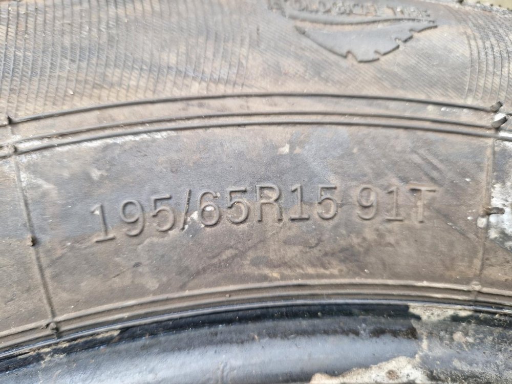 2 KS ZIMNÍ PNEUMATIKA PREMIORRI VIA MAGGIORE 195/65 R15 91T - 20572
