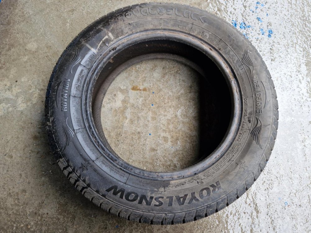 2 KS ZIMNÍ PNEUMATIKA ROYAL BLACK ROYALSNOW 185/65 R15 88H - 20390