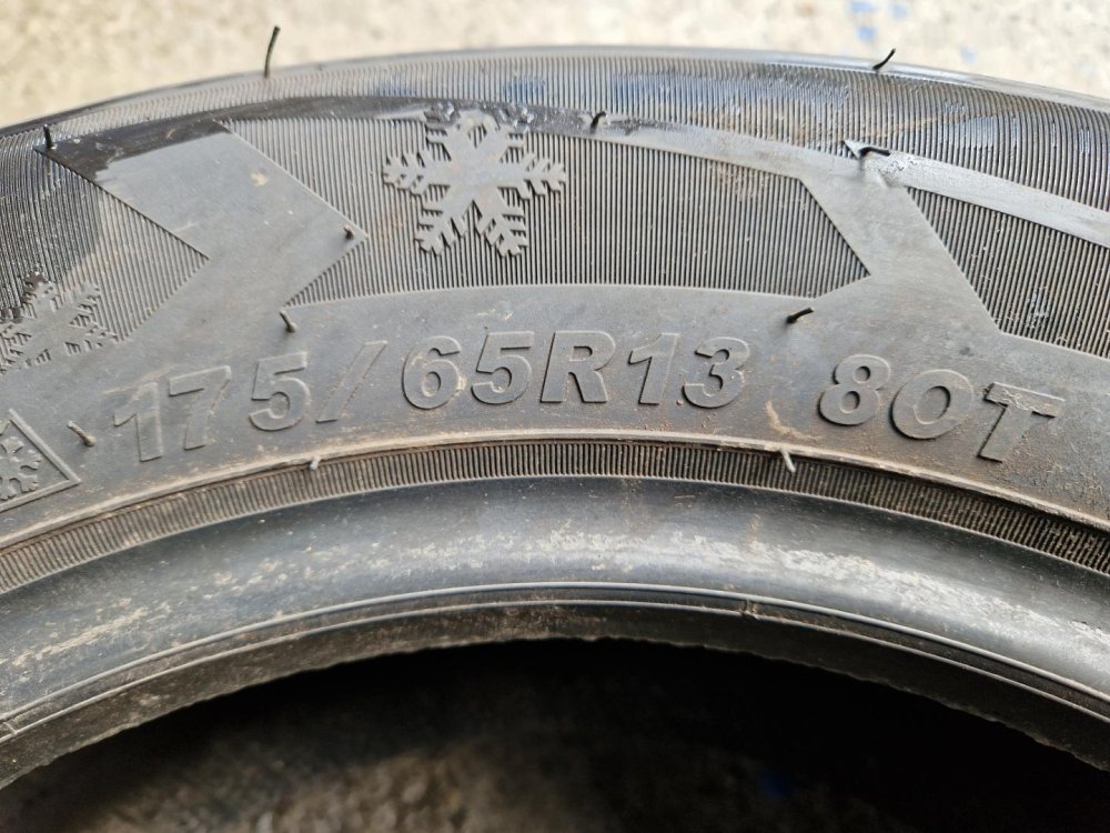 2 KS ZIMNÍ PNEUMATIKA SAILUN ICEBLAZER ALPINE + 175/65 R13 80T - 20592