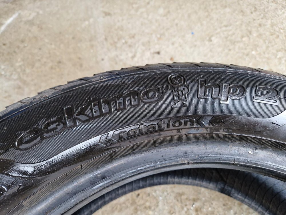 2 KS ZIMNÍ PNEUMATIKA SAVA ESKIMO HP2 - 215/55 R16 93H - 20395