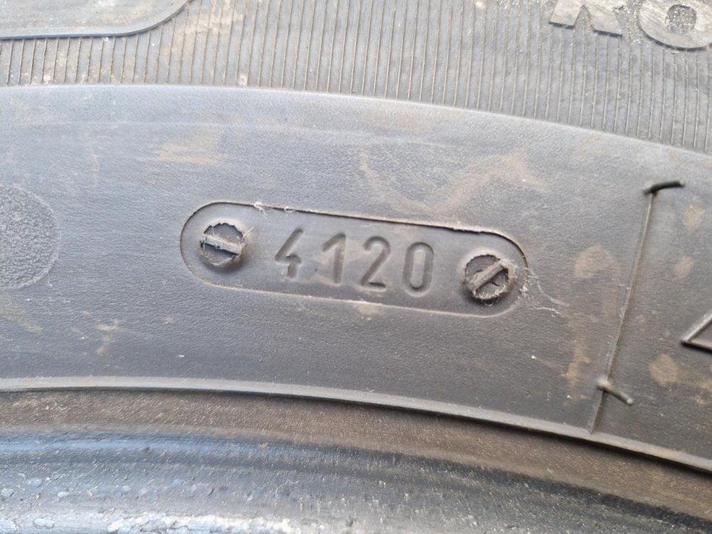 2 KS ZIMNÍ PNEUMATIKA SEBRING SNOW - 215/60 R16 99H - 20287
