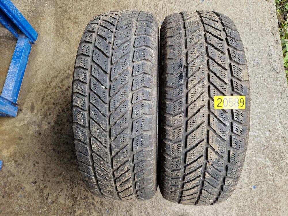2 KS ZIMNÍ PNEUMATIKA STARFIRE W200 - 185/65 R14 86T - 20589