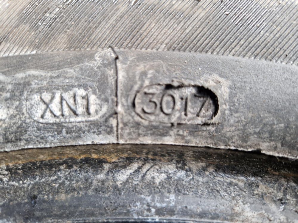 2 KS ZIMNÍ PNEUMATIKA STARFIRE W200 - 185/65 R14 86T - 20589