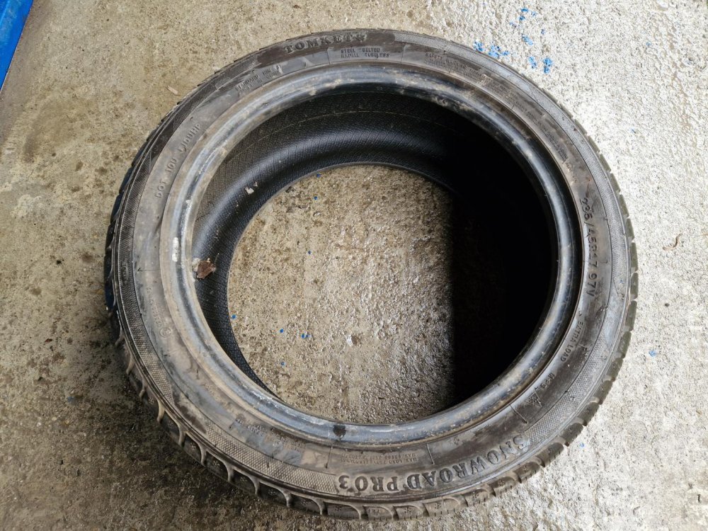 2 KS ZIMNÍ PNEUMATIKA TOMKET SNOWROAD PRO3 - 235/45 R17 97V - 20495
