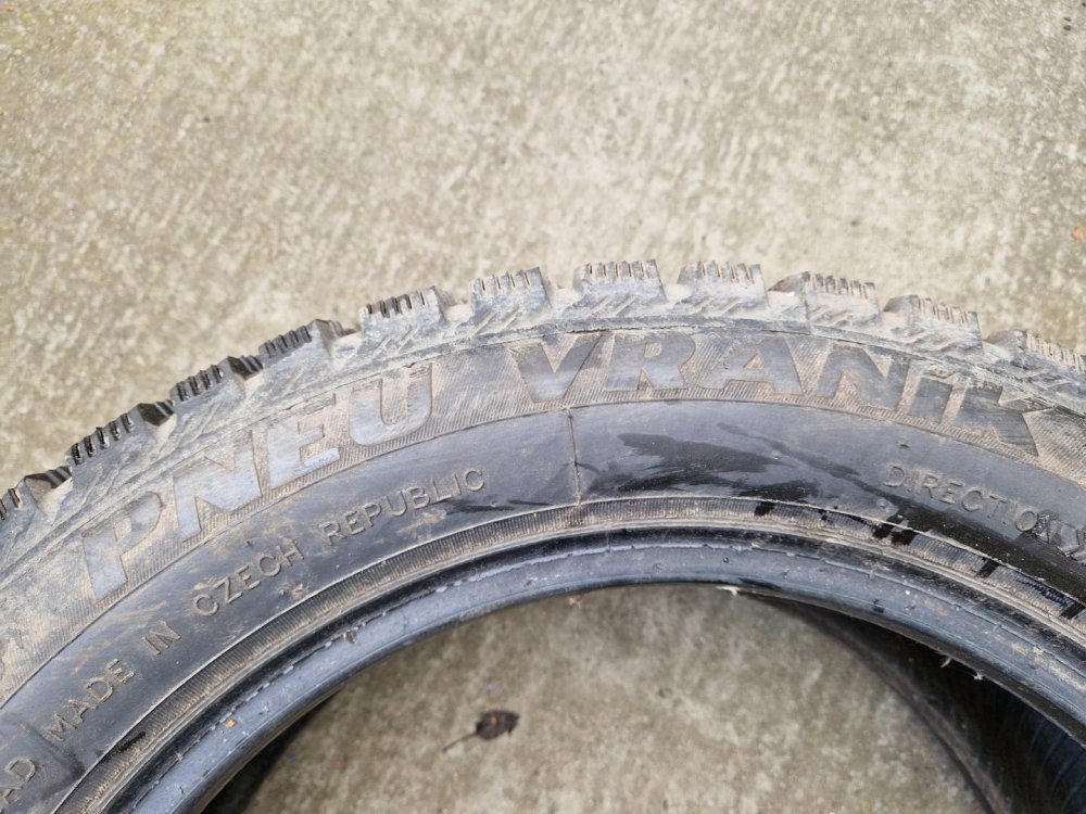 2 KS ZIMNÍ PNEUMATIKA VRANÍK EVEREST HPL 4 - 205/55 R16 91H - 20466