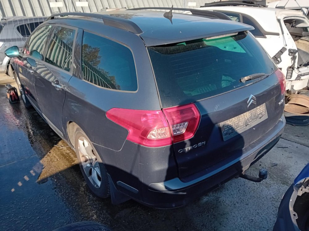 Citroen C5 1.6 HDi 16V ( 9HZ ) 80kW r.2008 šedá na náhradní díly