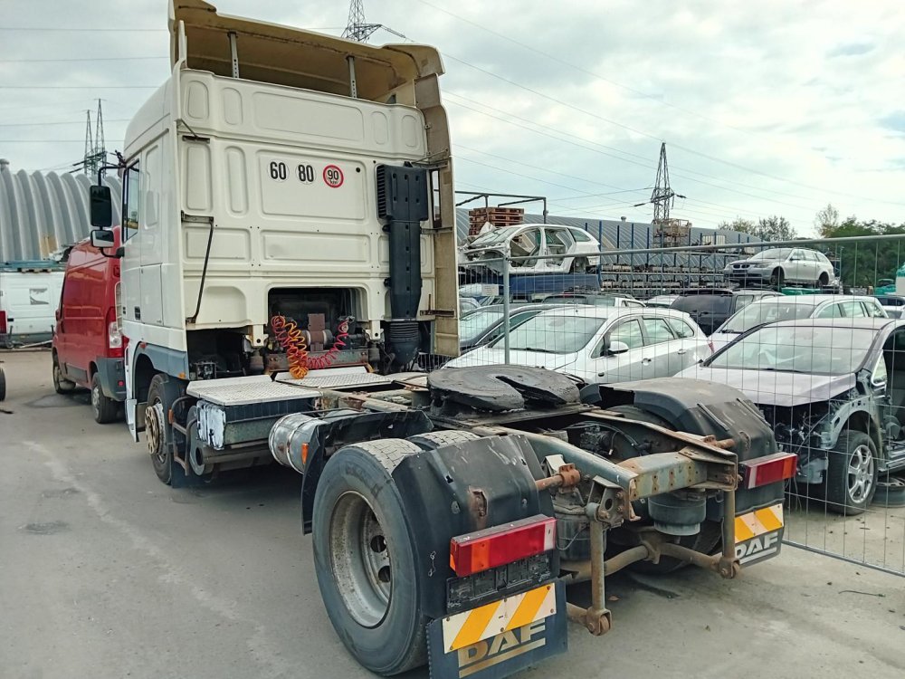 DAF FT 95 XF 480 12580ccm ( XE 355 C1 ) 355kW r.2005 na náhradní díly