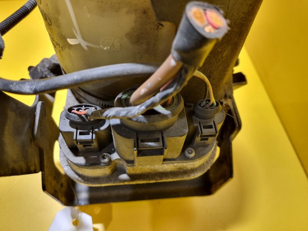 ELEKTRICKÉ SERVO ČERPADLO  6Q0423155AD  - KOYO - ŠKODA , SEAT , VW  - 16300