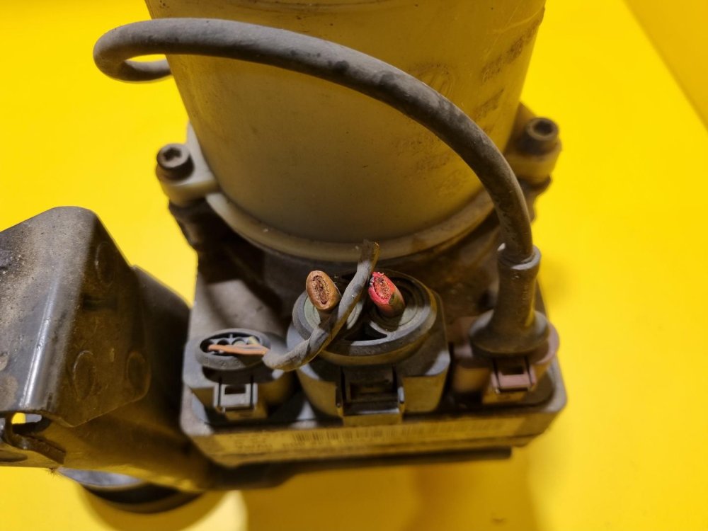 ELEKTRICKÉ SERVO ČERPADLO  6Q0423155AD  - KOYO - ŠKODA , SEAT , VW  - 16302