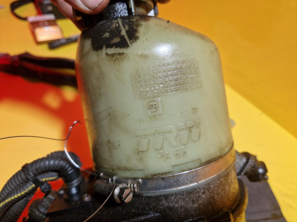 ELEKTRICKÉ SERVO ČERPADLO TRW - OPEL ASTRA G , ZAFIRA A  - 15737