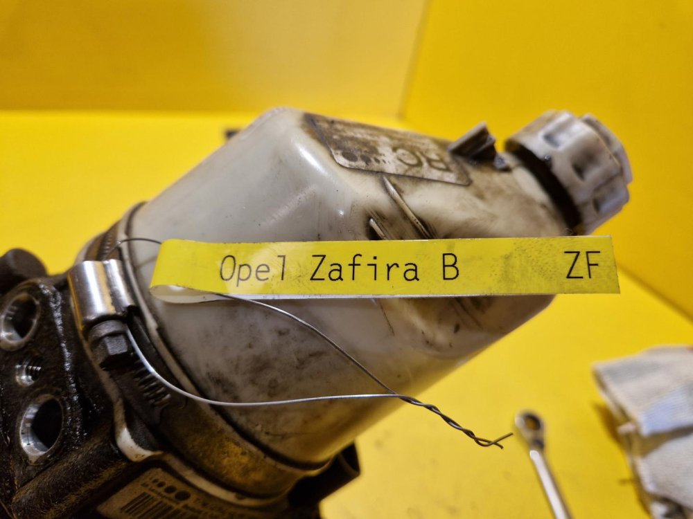 ELEKTRICKÉ SERVO ČERPADLO 7625062115  ZF - OPEL ASTRA H , ZAFIRA B - 18544