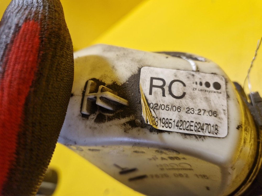 ELEKTRICKÉ SERVO ČERPADLO 7625062115  ZF - OPEL ASTRA H , ZAFIRA B - 18642