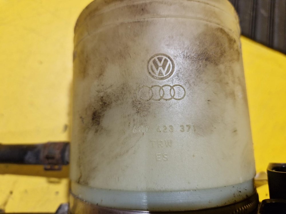 ELEKTRICKÉ SERVO ČERPADLO TRW - ŠKODA FABIA I / SEAT IBIZA III, CORDOBA II / VW LUPO, POLO IV - 19301