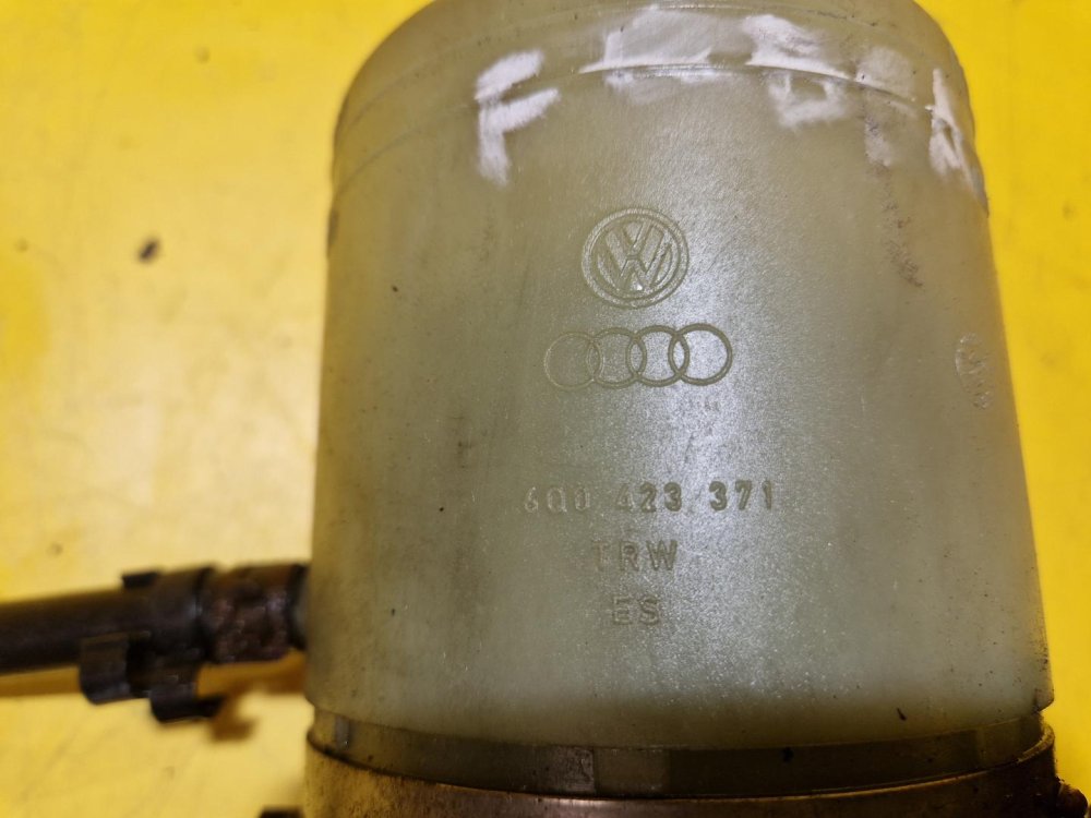 ELEKTRICKÉ SERVO ČERPADLO TRW - ŠKODA FABIA I / SEAT IBIZA III, CORDOBA II / VW LUPO, POLO IV - 19832 ELEKTRICKÉ SERVO ČERPADLO TRW - ŠKODA FABIA I / SEAT IBIZA III, CORDOBA II / VW LUPO, POLO IV - 19832