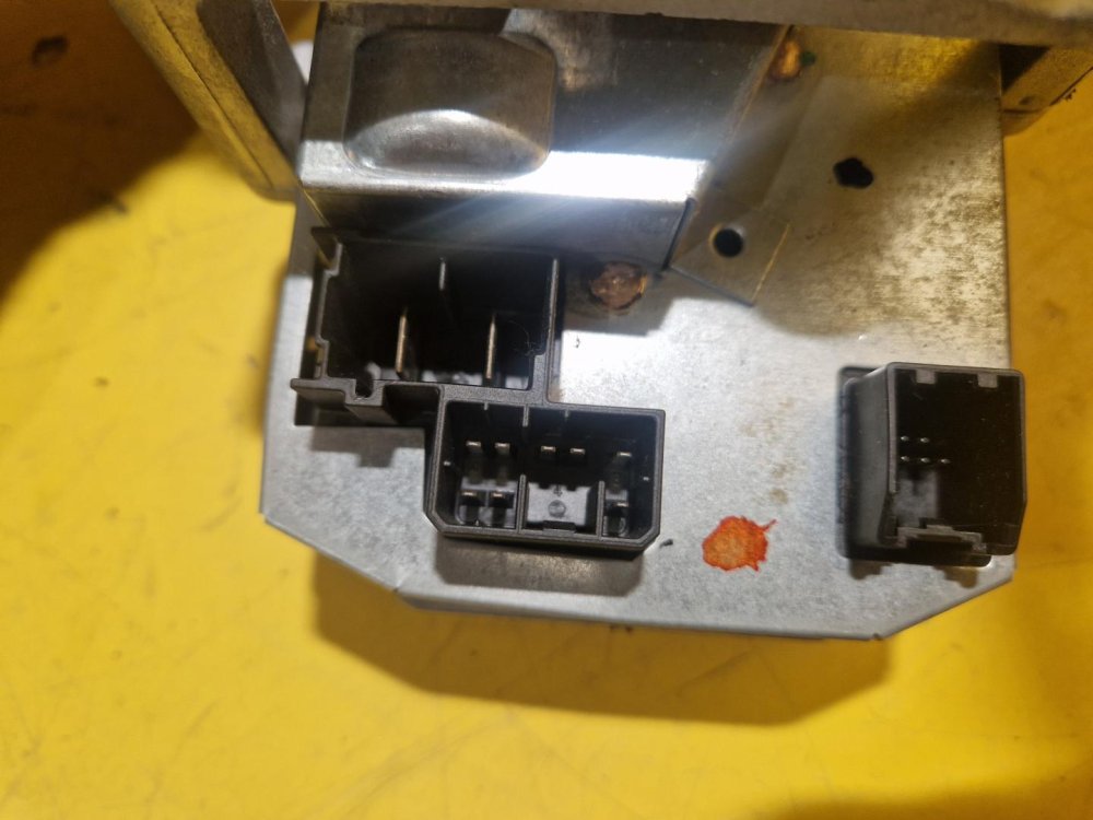 ELEKTRICKÝ SLOUPEK ŘÍZENÍ - 26108652 - OPEL MERIVA A - 18433