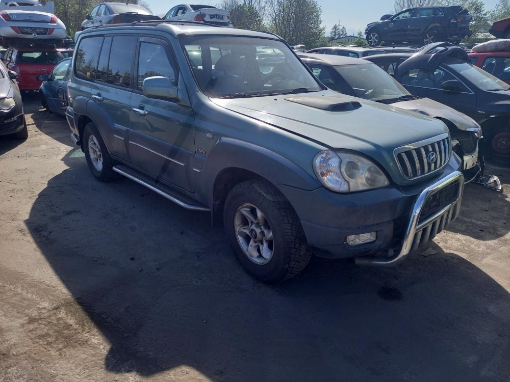 Hyundai Terracan 2.9 CRDi 4WD ( J3 ) 120kW r.2005 zelená na náhradní díly