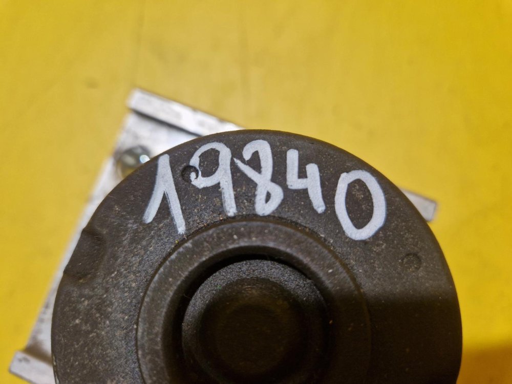 JEDNOTKA ABS - 13157576 - OPEL ASTRA H , ZAFIRA B - 19840