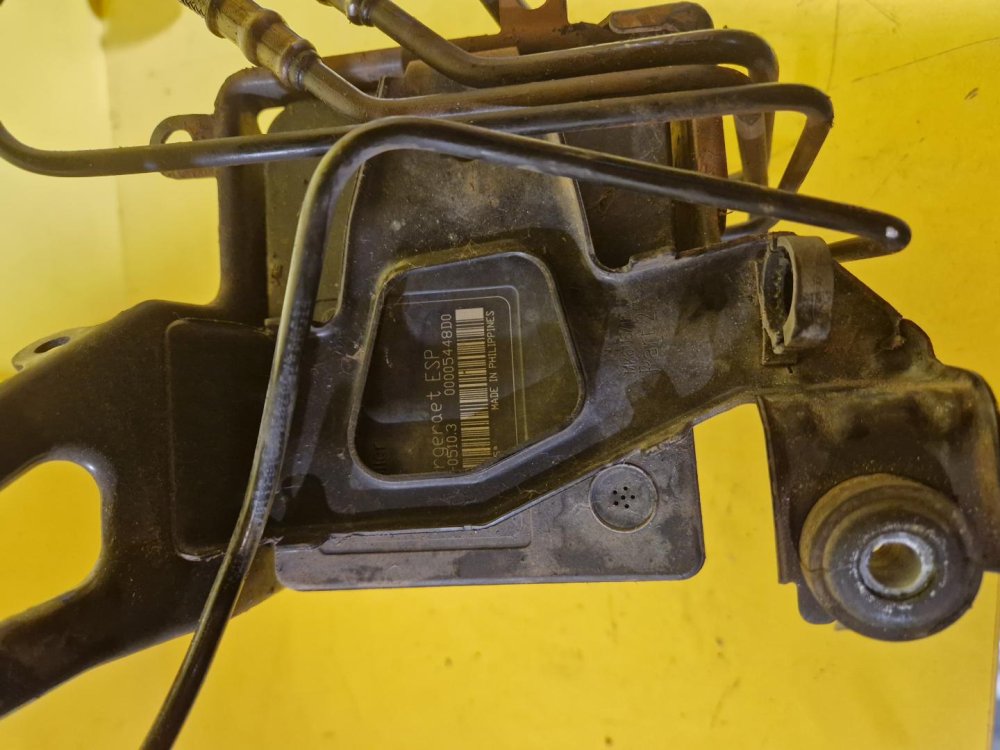 JEDNOTKA ABS - 13157577 - OPEL ASTRA H / ZAFIRA B - 17533
