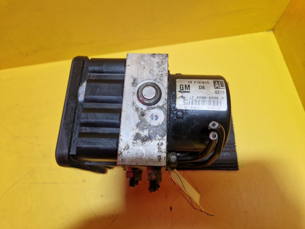 JEDNOTKA ABS - 13213610 - OPEL ASTRA H / ZAFIRA B - 20205