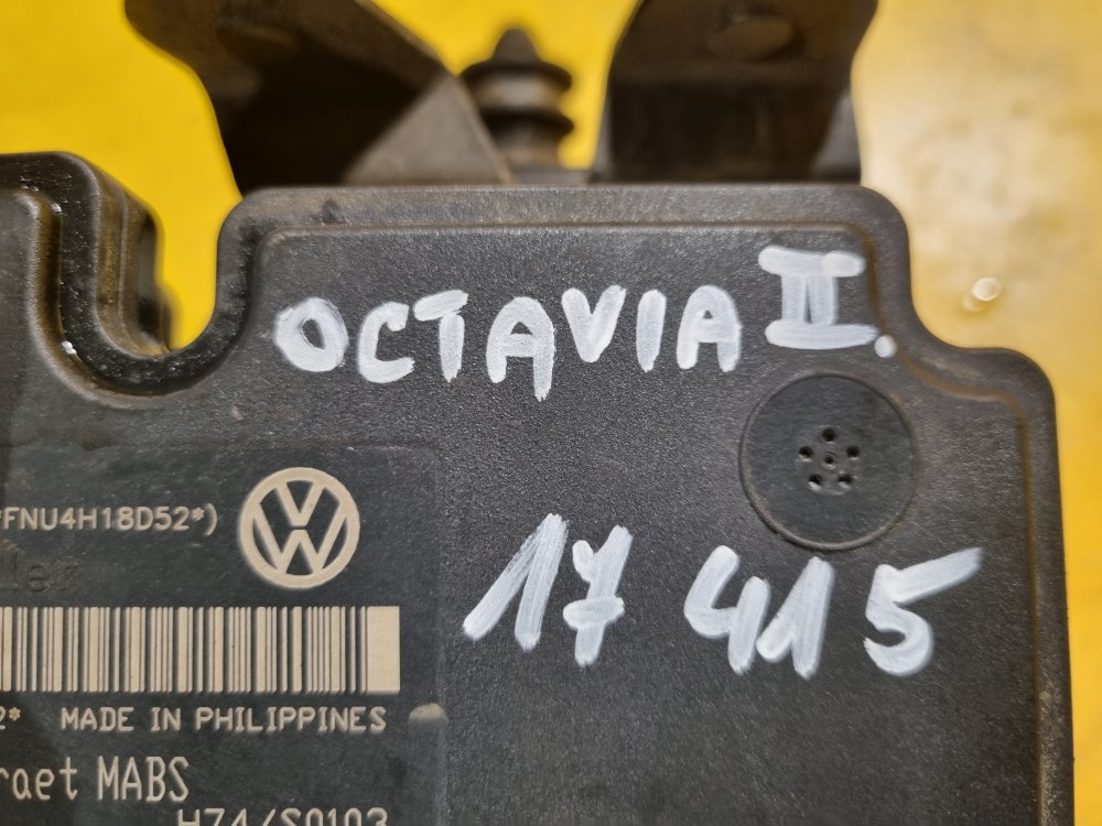 JEDNOTKA ABS - 1K0614117F - ŠKODA OCTAVIA II / VW GOLF V, TOURAN I / SEAT LEON II, TOLEDO III, ALTEA / AUDI A3 - 17415