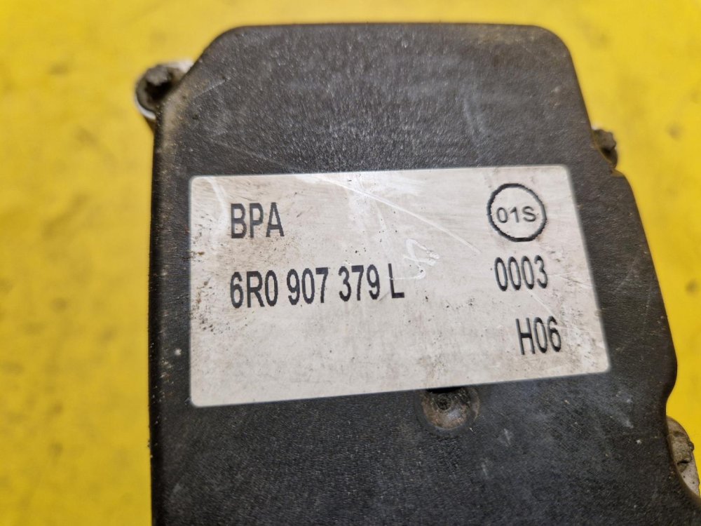 JEDNOTKA ABS - 6R0907379L - ŠKODA FABIA II - 18567