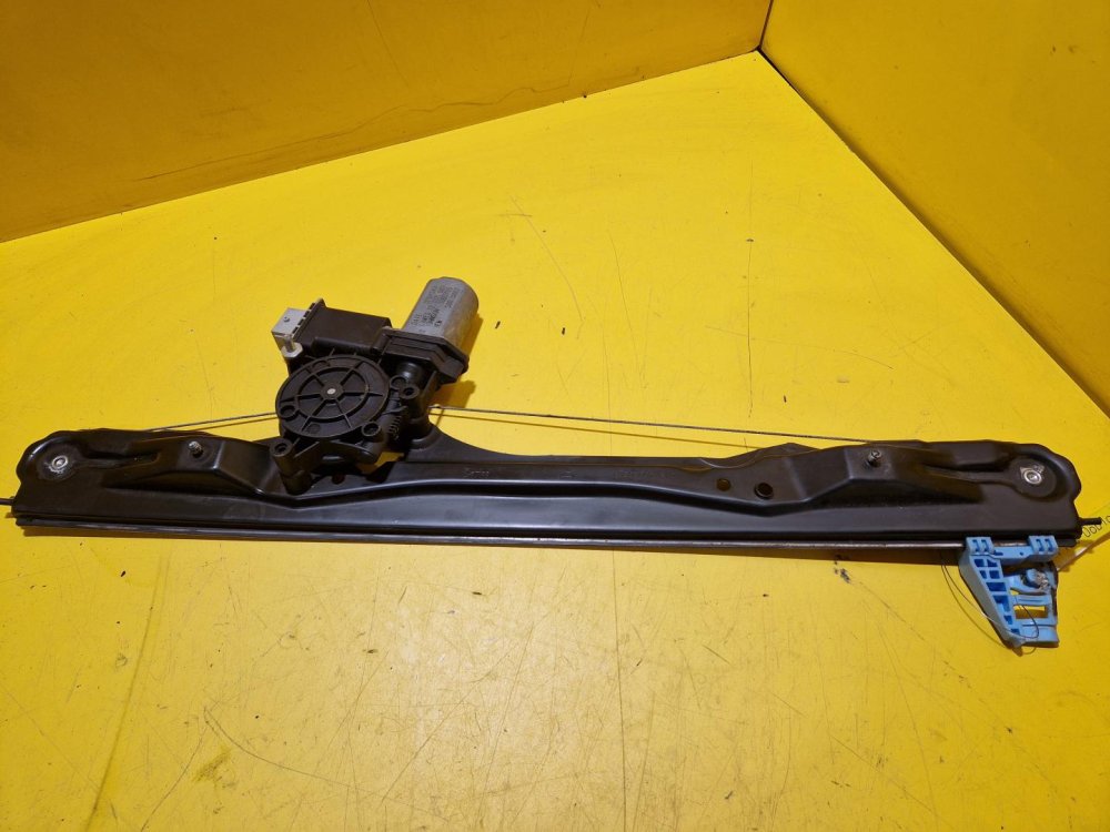 LEVÁ PŘEDNÍ STAHOVAČKA OKNA S MOTORKEM 5000887 DIAT DOBLO II - 18503 LEVÁ PŘEDNÍ STAHOVAČKA OKNA S MOTORKEM 5000887 DIAT DOBLO II - 18503