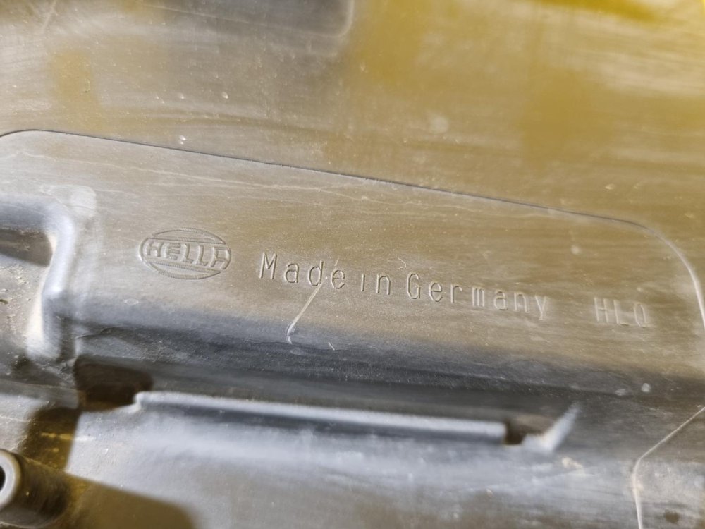 LEVÉ PŘEDNÍ BI-XENON SVĚTLO AUDI A6 C6 - 18691